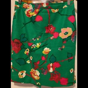 J. Crew Pencil Green Floral Skirt Size 6